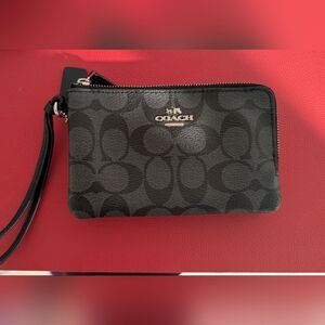 Coach Wristlet in Signature Canvas